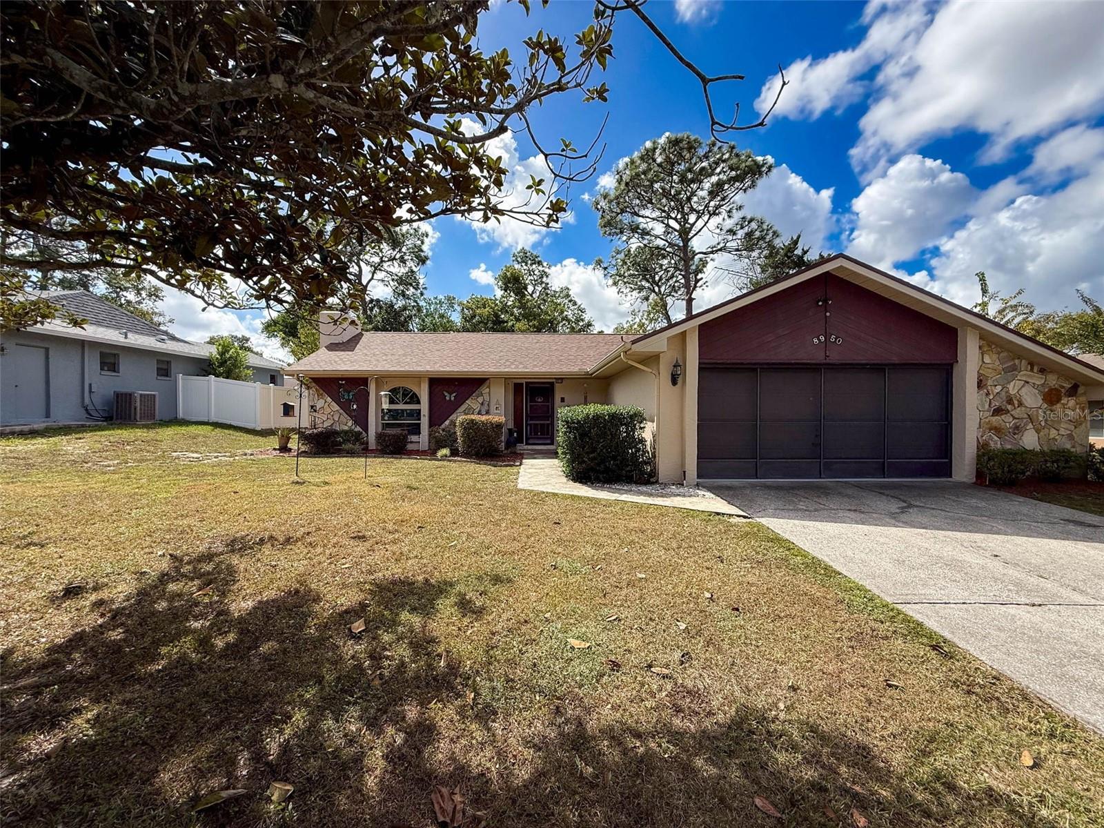 8950 HERNANDO WAY, WEEKI WACHEE, FL, 34613