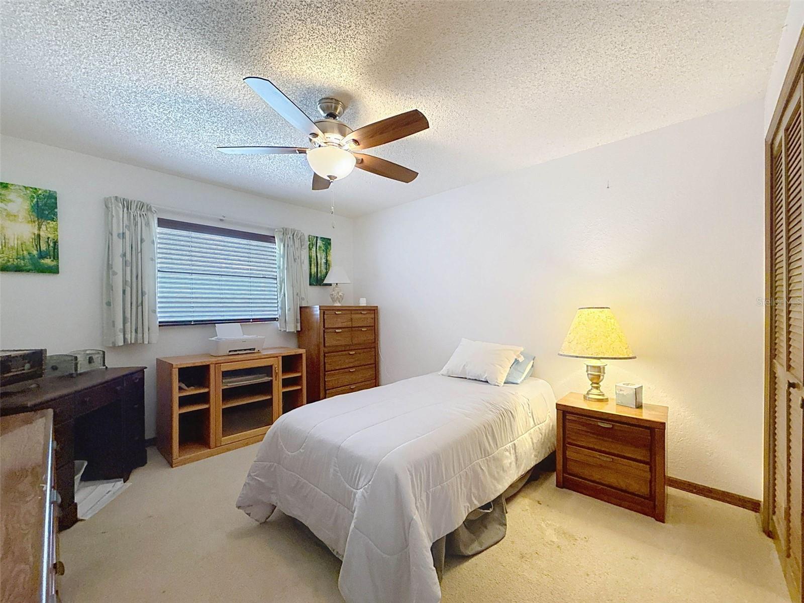 8950 HERNANDO WAY, WEEKI WACHEE, FL, 34613