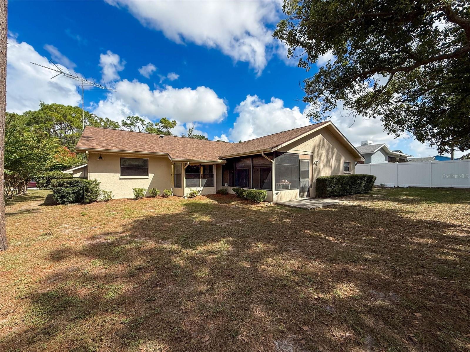 8950 HERNANDO WAY, WEEKI WACHEE, FL, 34613