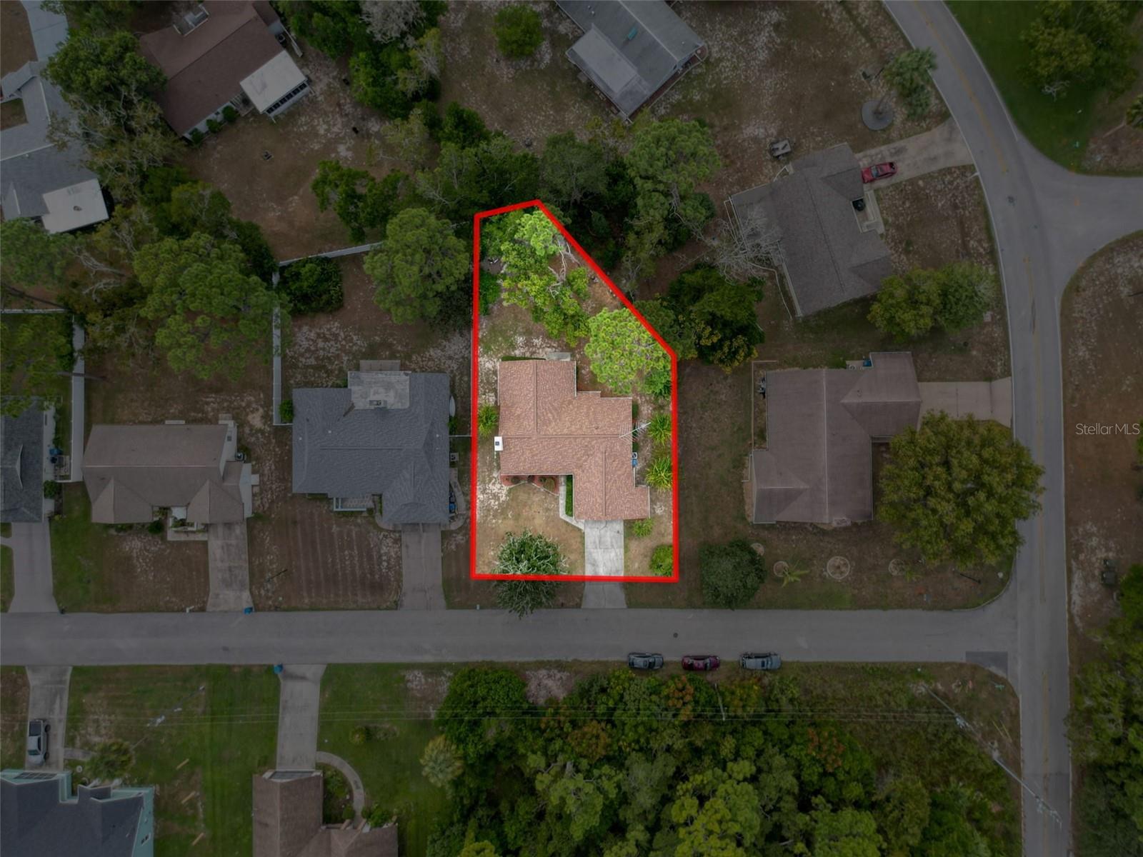 8950 HERNANDO WAY, WEEKI WACHEE, FL, 34613