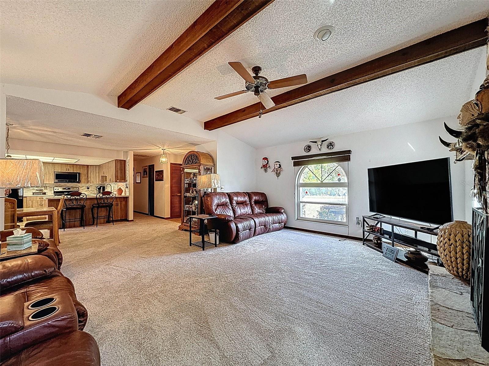 8950 HERNANDO WAY, WEEKI WACHEE, FL, 34613