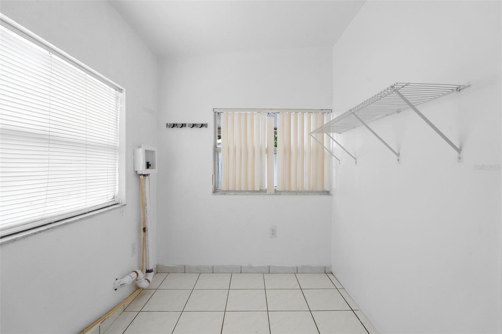 90 NANCY LEE AVE, ORLANDO, FL, 32807