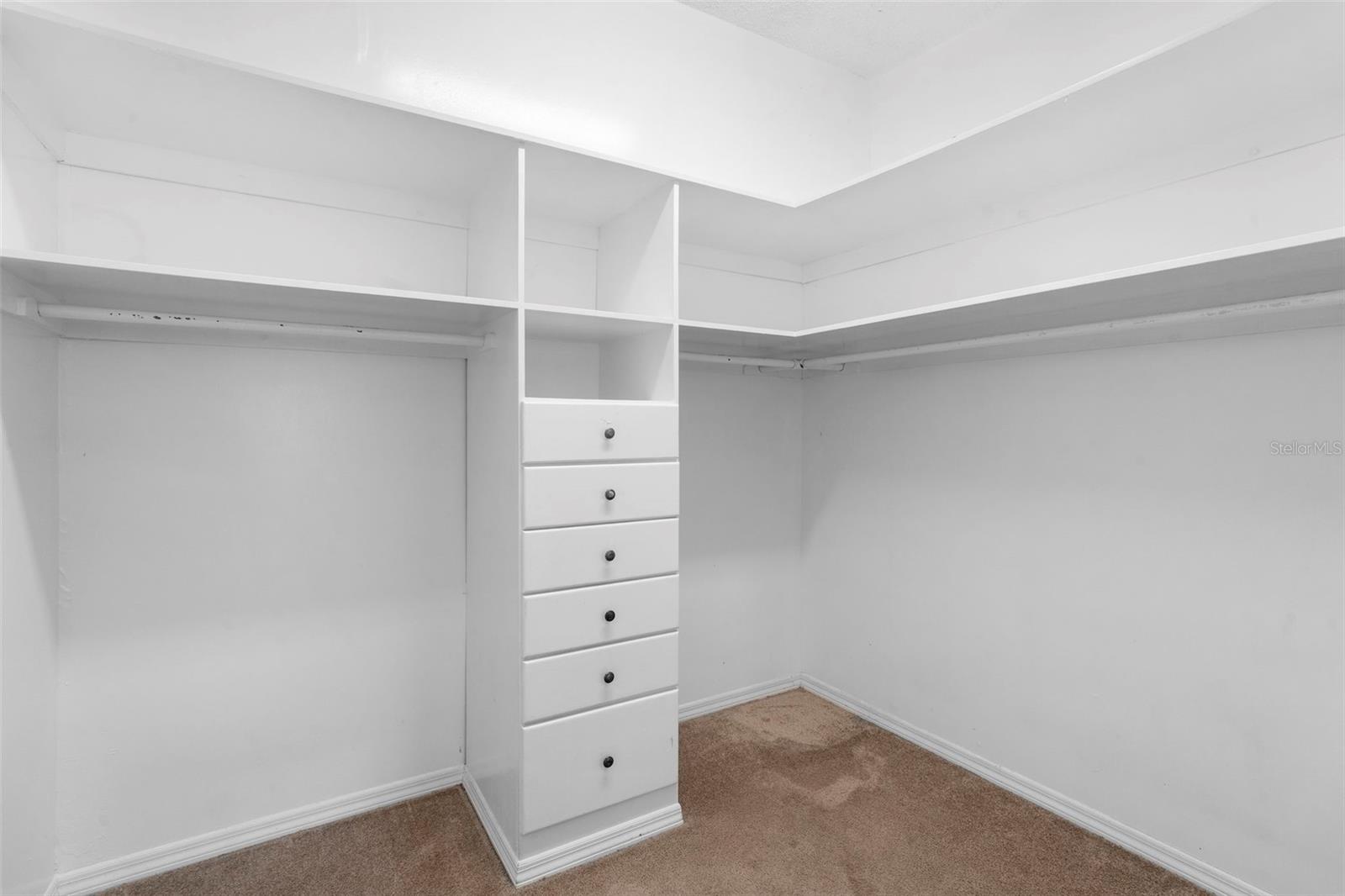 90 NANCY LEE AVE, ORLANDO, FL, 32807