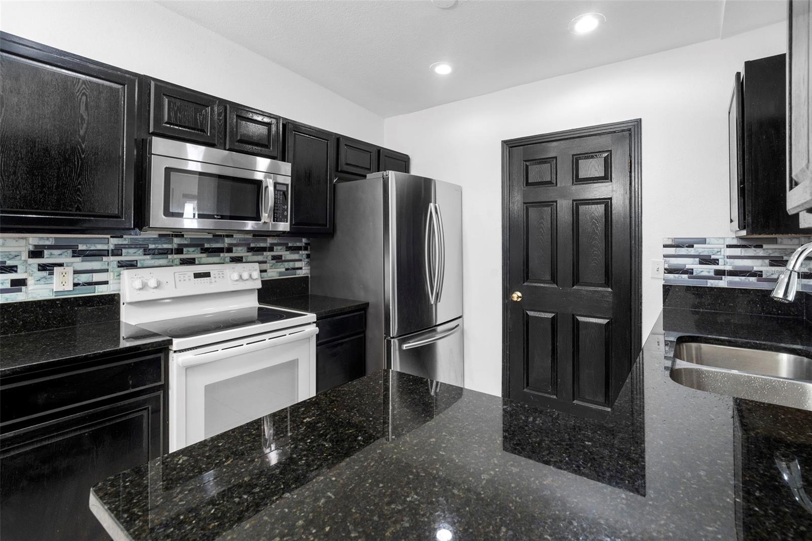 90 NANCY LEE AVE, ORLANDO, FL, 32807