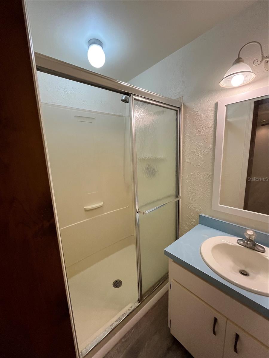 309 RIVIERA DRIVE, DEBARY, FL, 32713