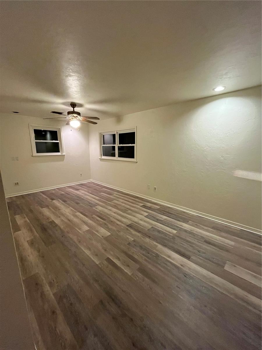 309 RIVIERA DRIVE, DEBARY, FL, 32713