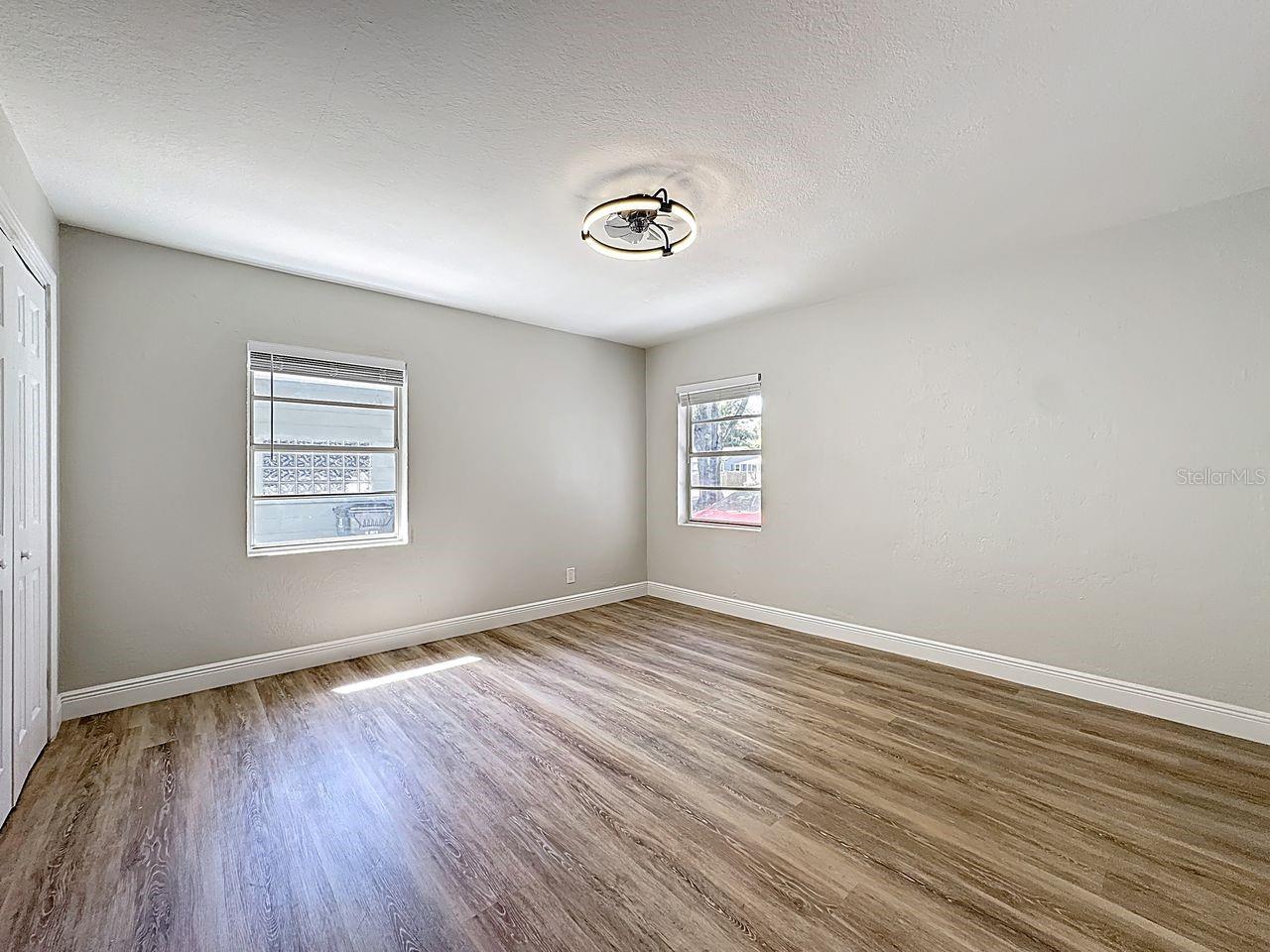 3223 N ORANGE AVE, ORLANDO, FL, 32803