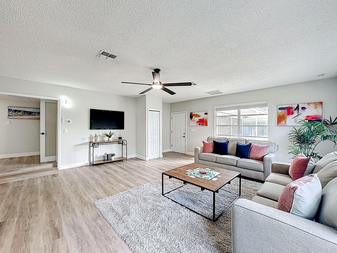 3223 N ORANGE AVE, ORLANDO, FL, 32803