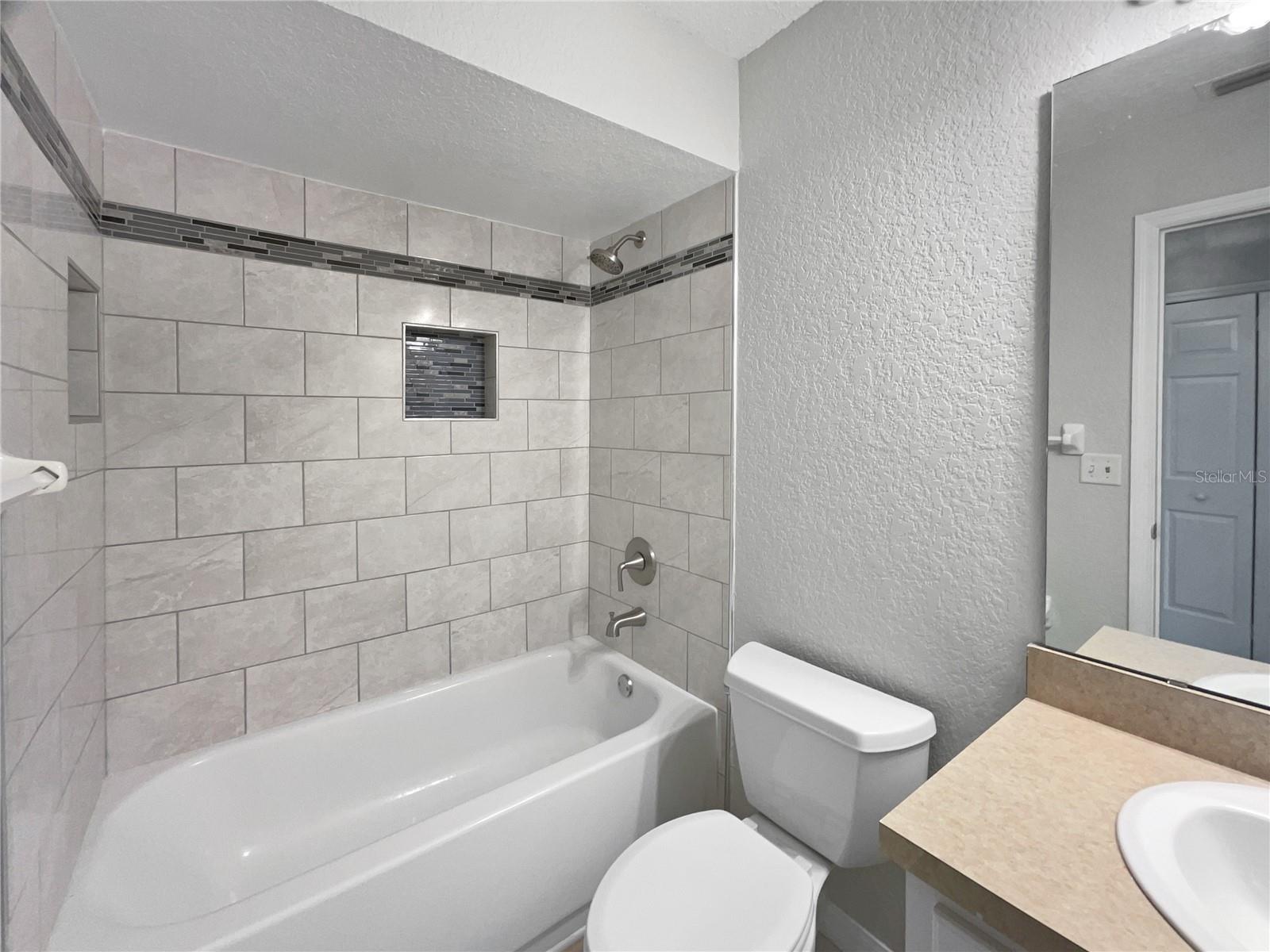 2732 BOARDWALK WAY, TAVARES, FL, 32778