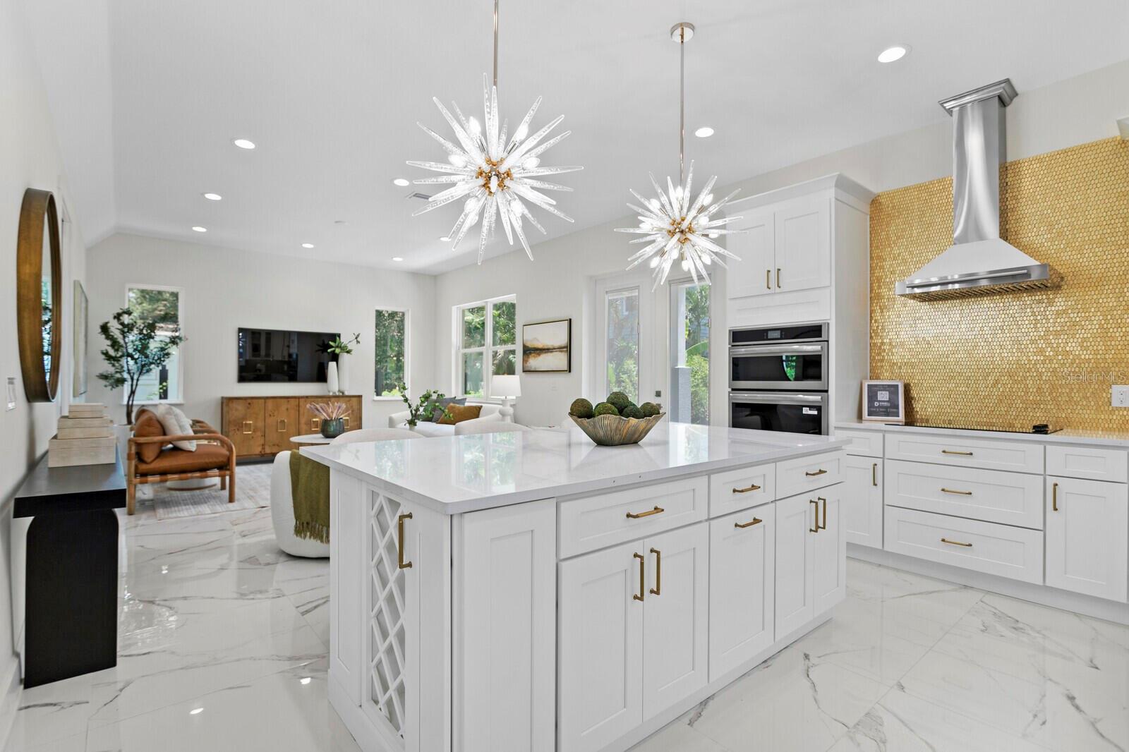 3308 W WYOMING AVE, TAMPA, FL, 33611