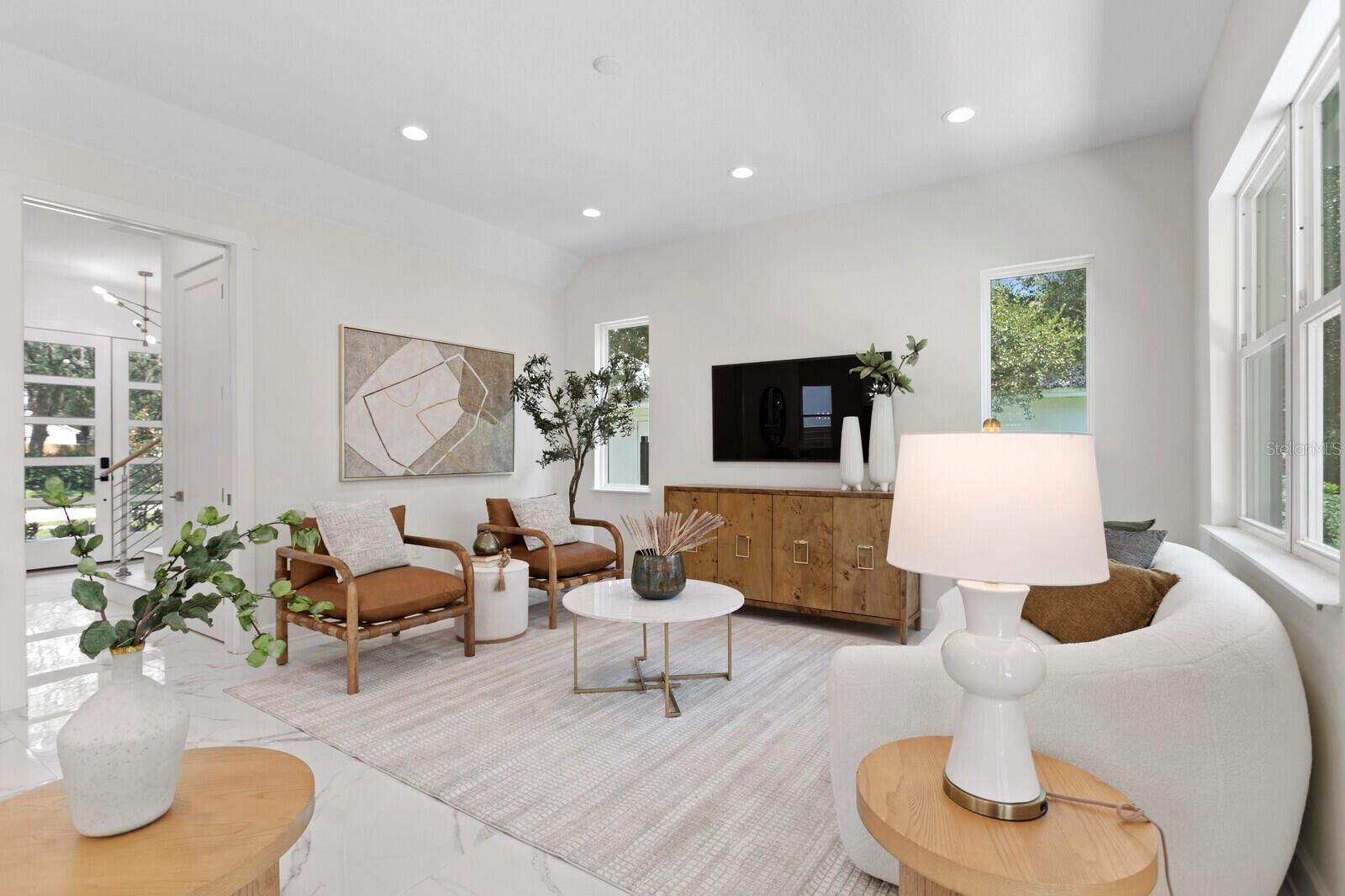 3308 W WYOMING AVE, TAMPA, FL, 33611