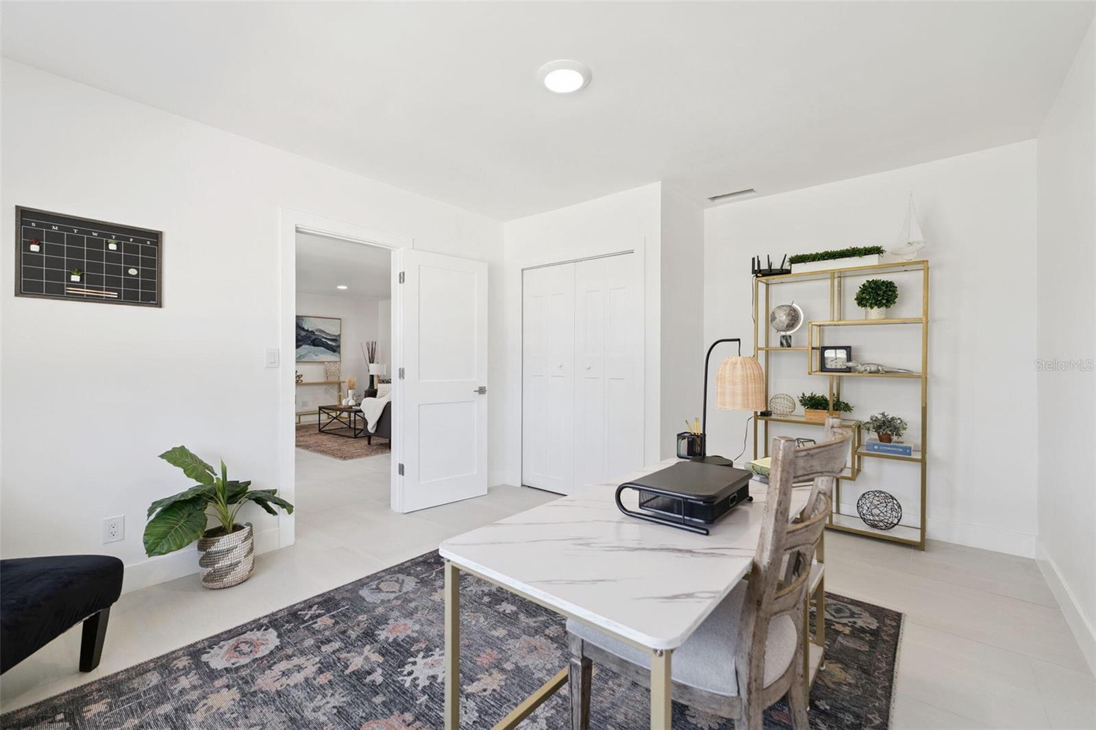 2335 TROPICAL SHORES DR SE, ST PETERSBURG, FL, 33705