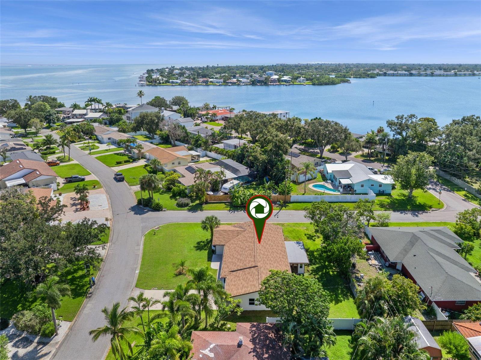 2335 TROPICAL SHORES DR SE, ST PETERSBURG, FL, 33705