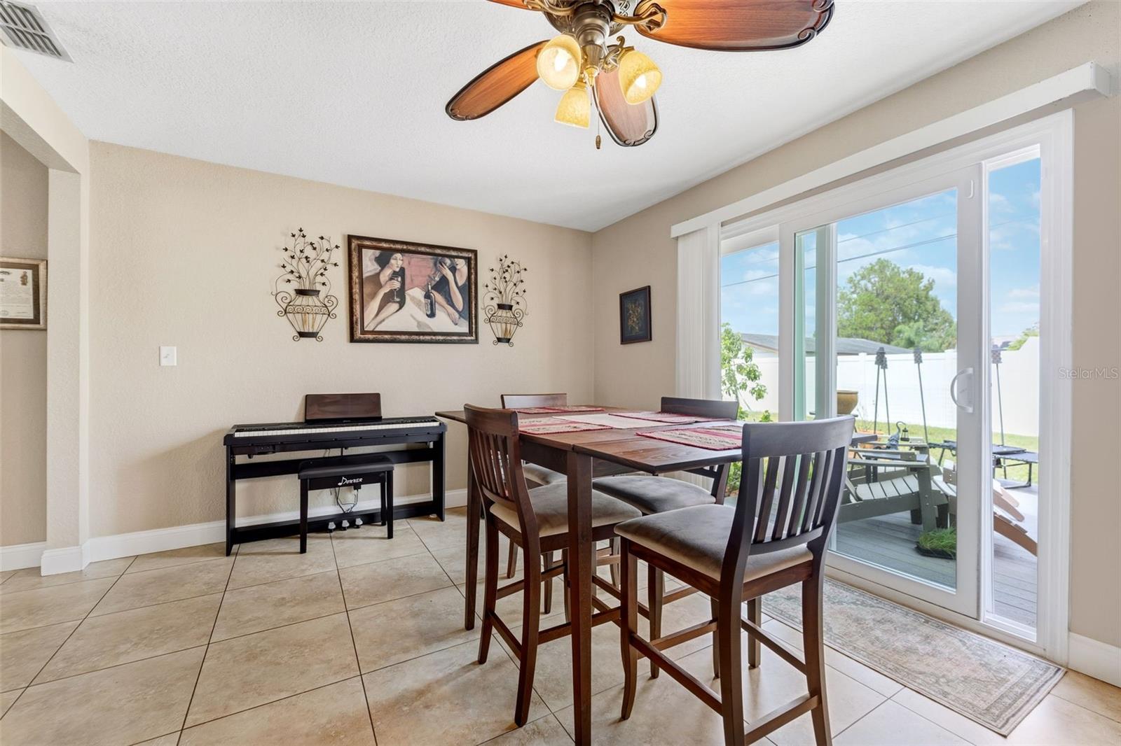 8593 LANTANA DR, SEMINOLE, FL, 33777