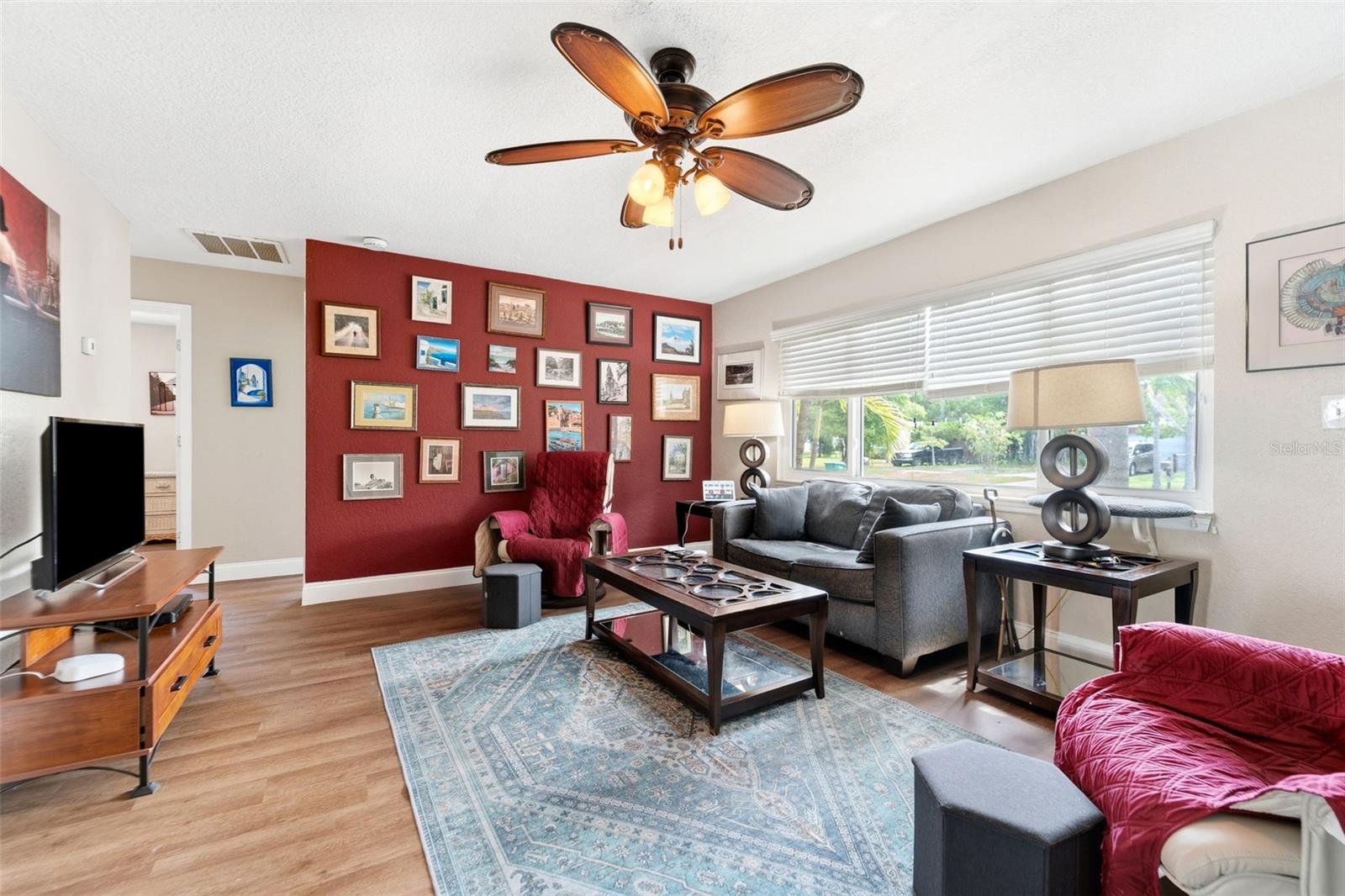 8593 LANTANA DR, SEMINOLE, FL, 33777