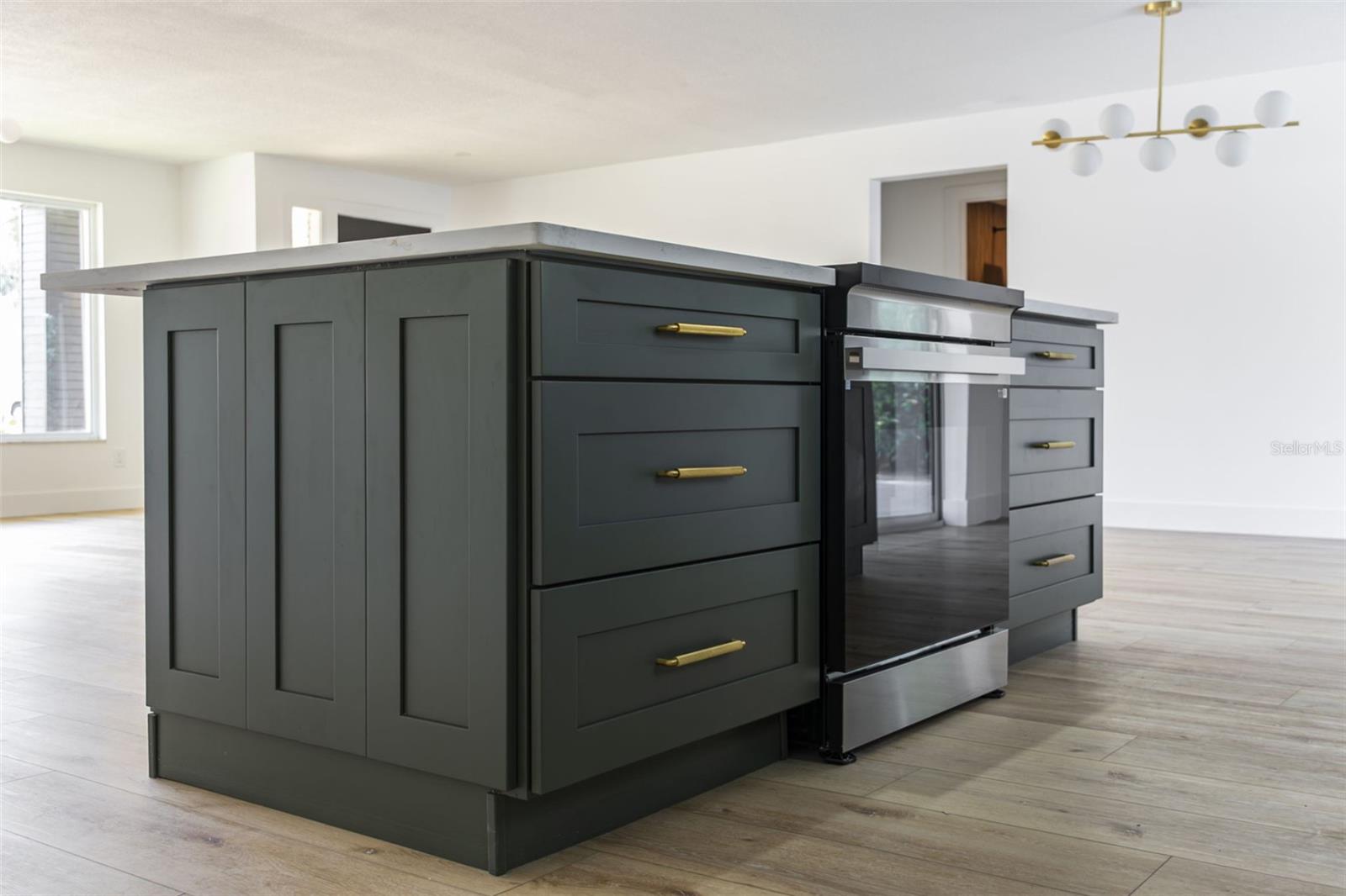 1938 FLORA RD, CLEARWATER, FL, 33755