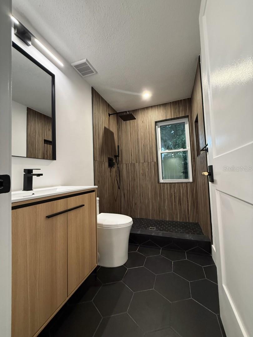 1938 FLORA RD, CLEARWATER, FL, 33755