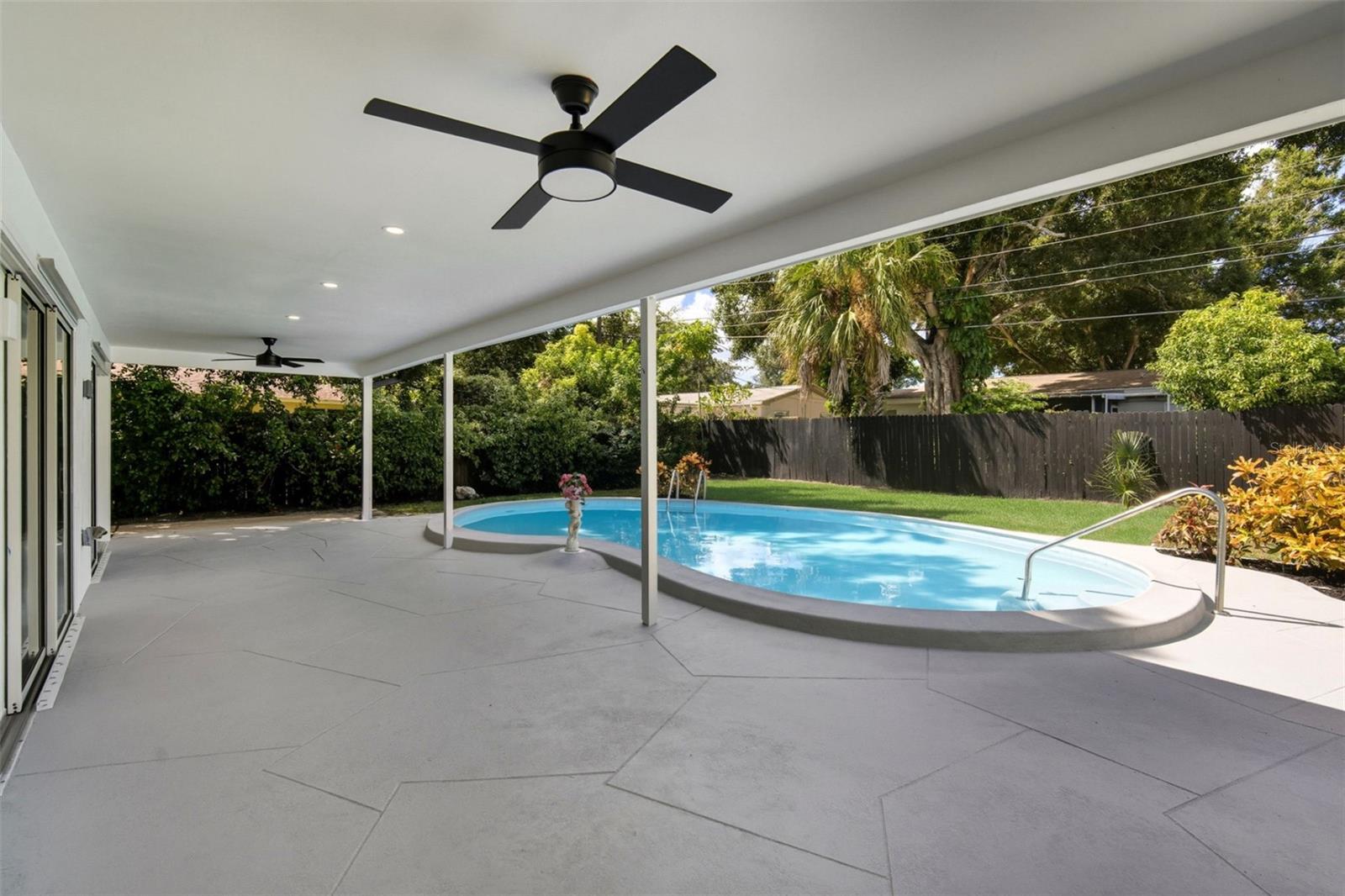 1938 FLORA RD, CLEARWATER, FL, 33755