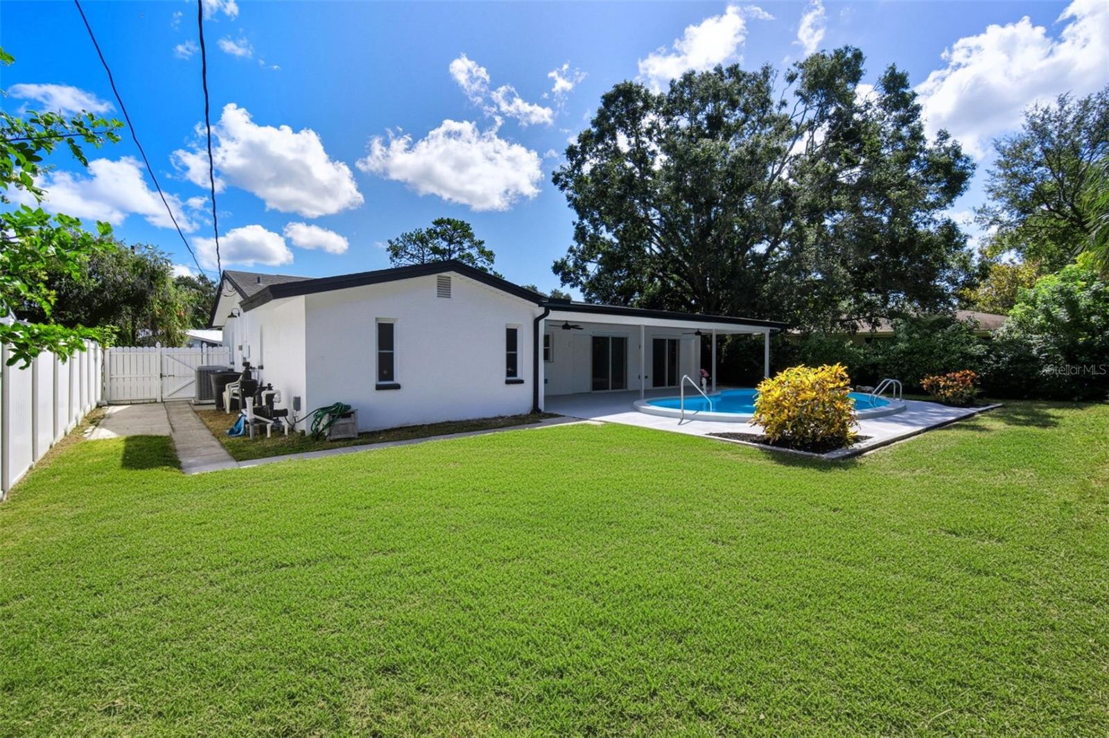 1938 FLORA RD, CLEARWATER, FL, 33755