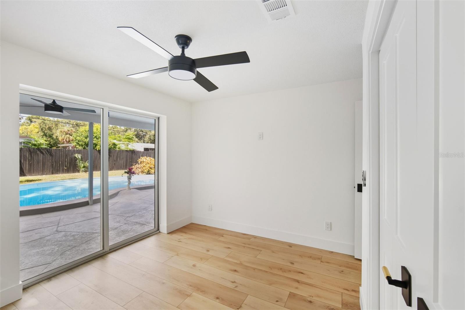 1938 FLORA RD, CLEARWATER, FL, 33755