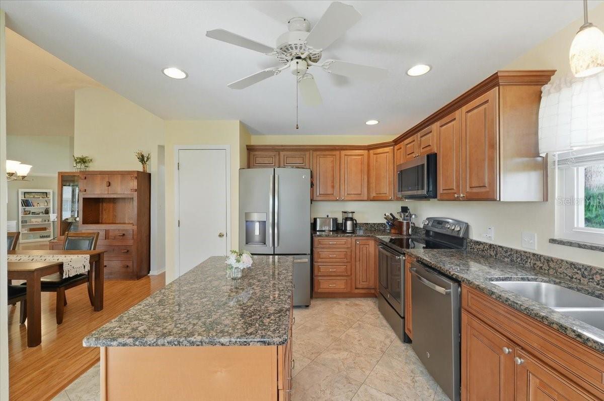 1067 PENGUIN PL, LAKELAND, FL, 33809