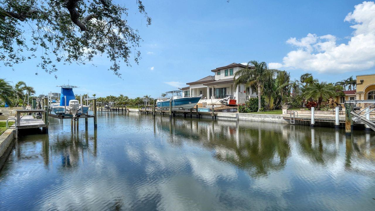 1633 RIDGEWOOD LN, SARASOTA, FL, 34231