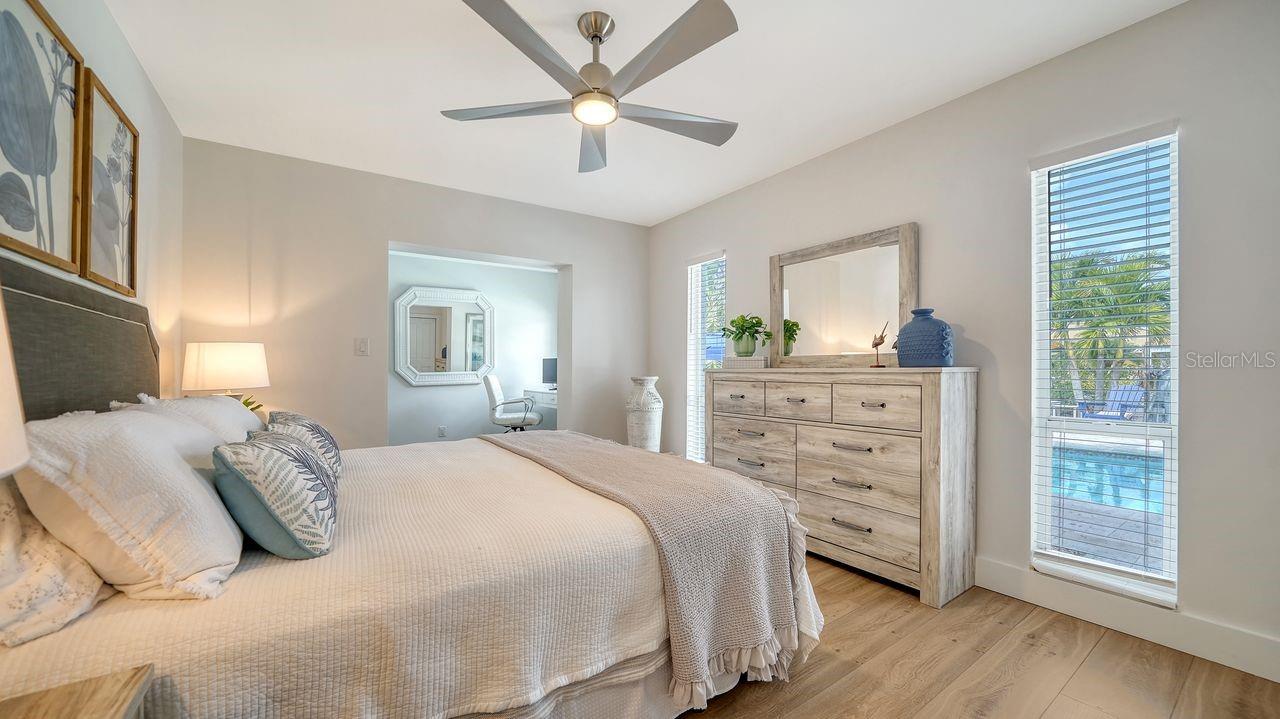 1633 RIDGEWOOD LN, SARASOTA, FL, 34231