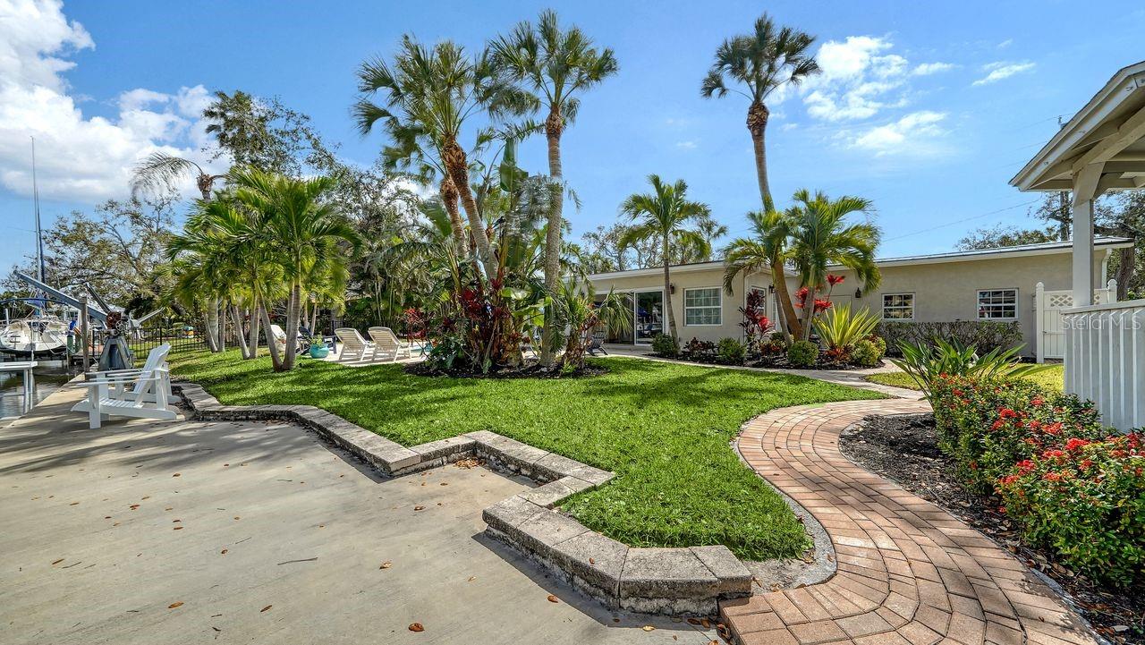 1633 RIDGEWOOD LN, SARASOTA, FL, 34231