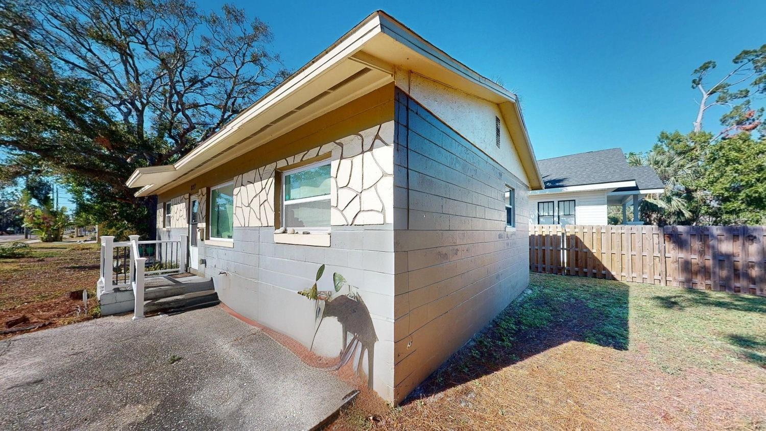 827 26TH AVE S, ST PETERSBURG, FL, 33705