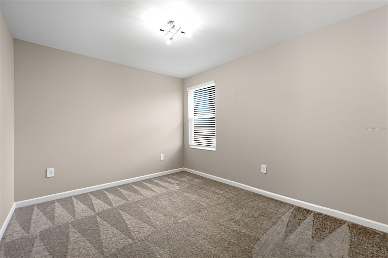 724 DARING DR, DAVENPORT, FL, 33837