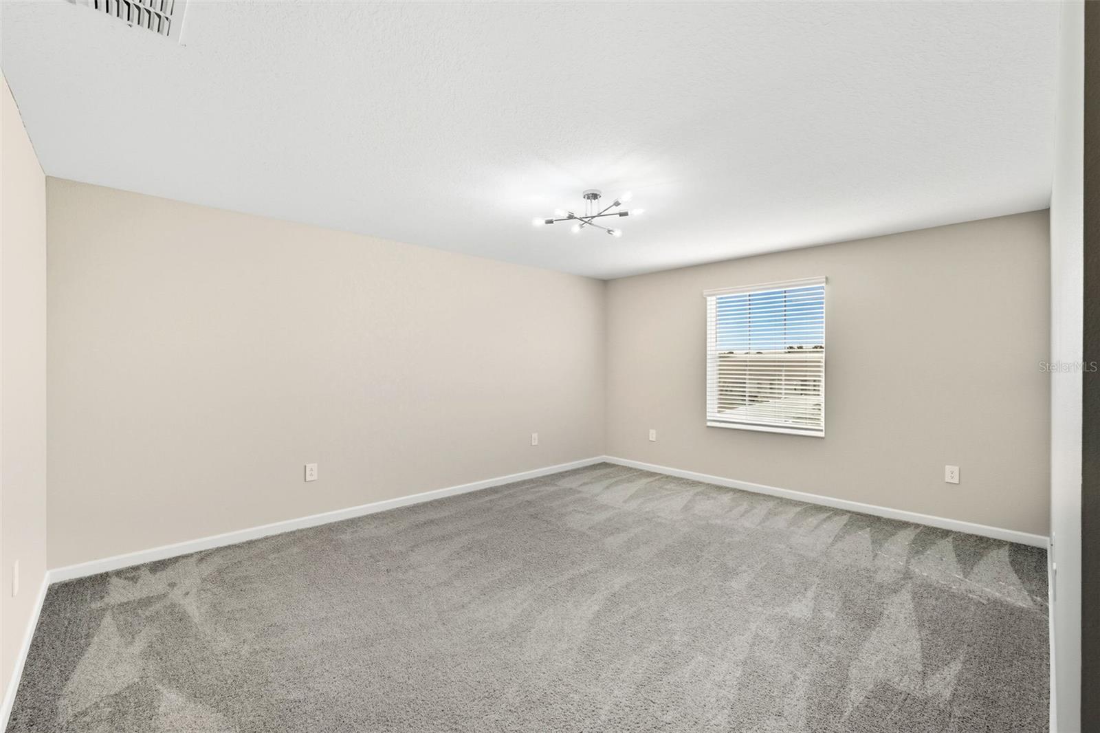 724 DARING DR, DAVENPORT, FL, 33837