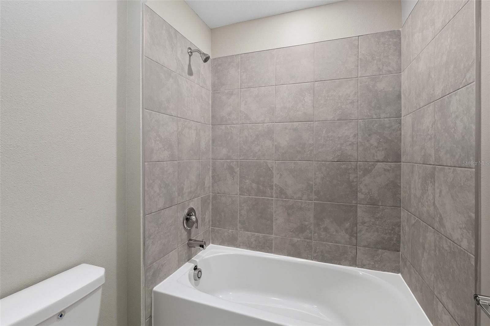 724 DARING DR, DAVENPORT, FL, 33837