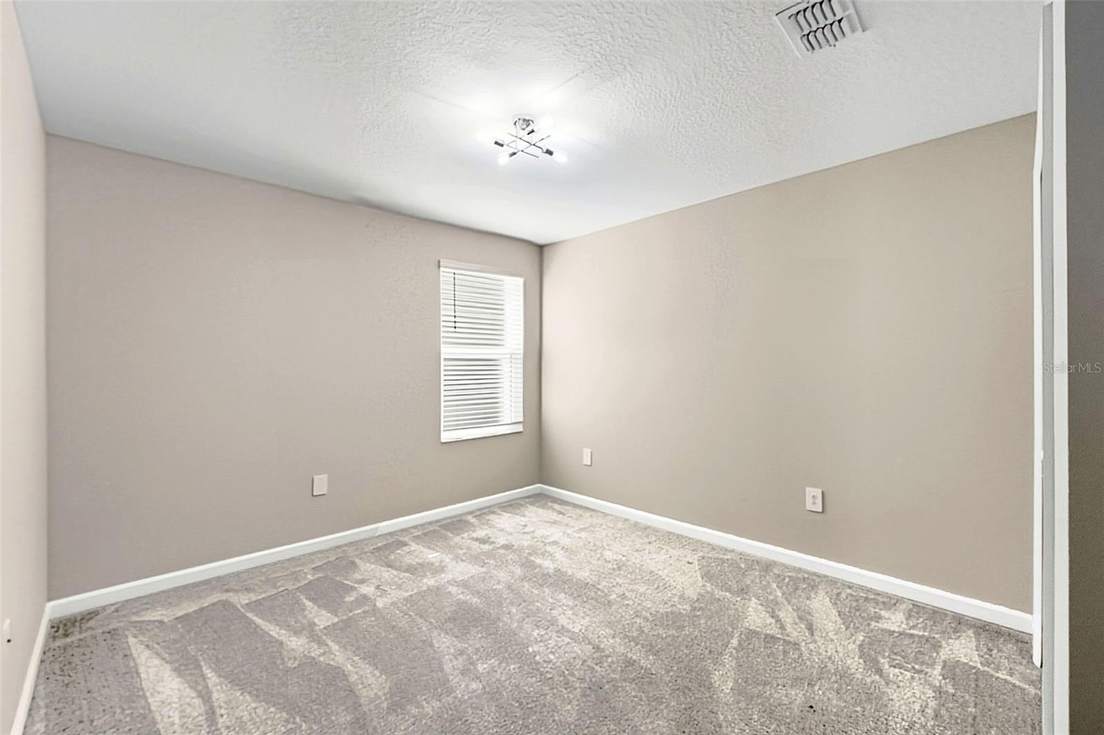 724 DARING DR, DAVENPORT, FL, 33837