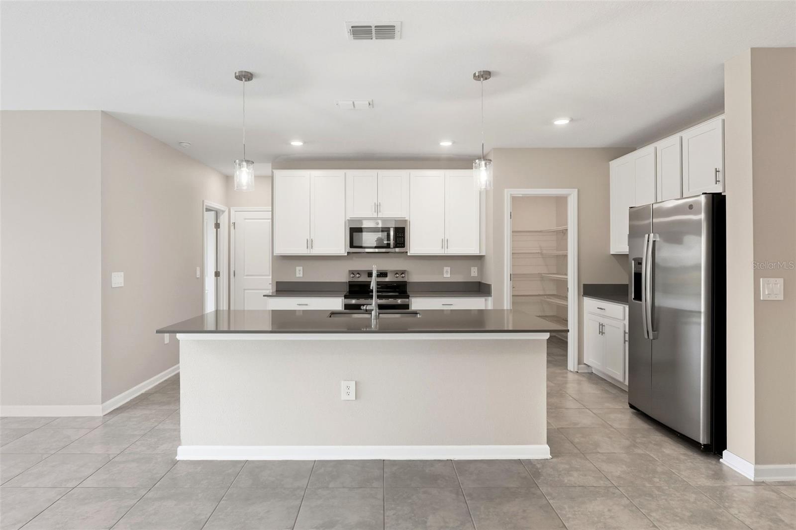 724 DARING DR, DAVENPORT, FL, 33837