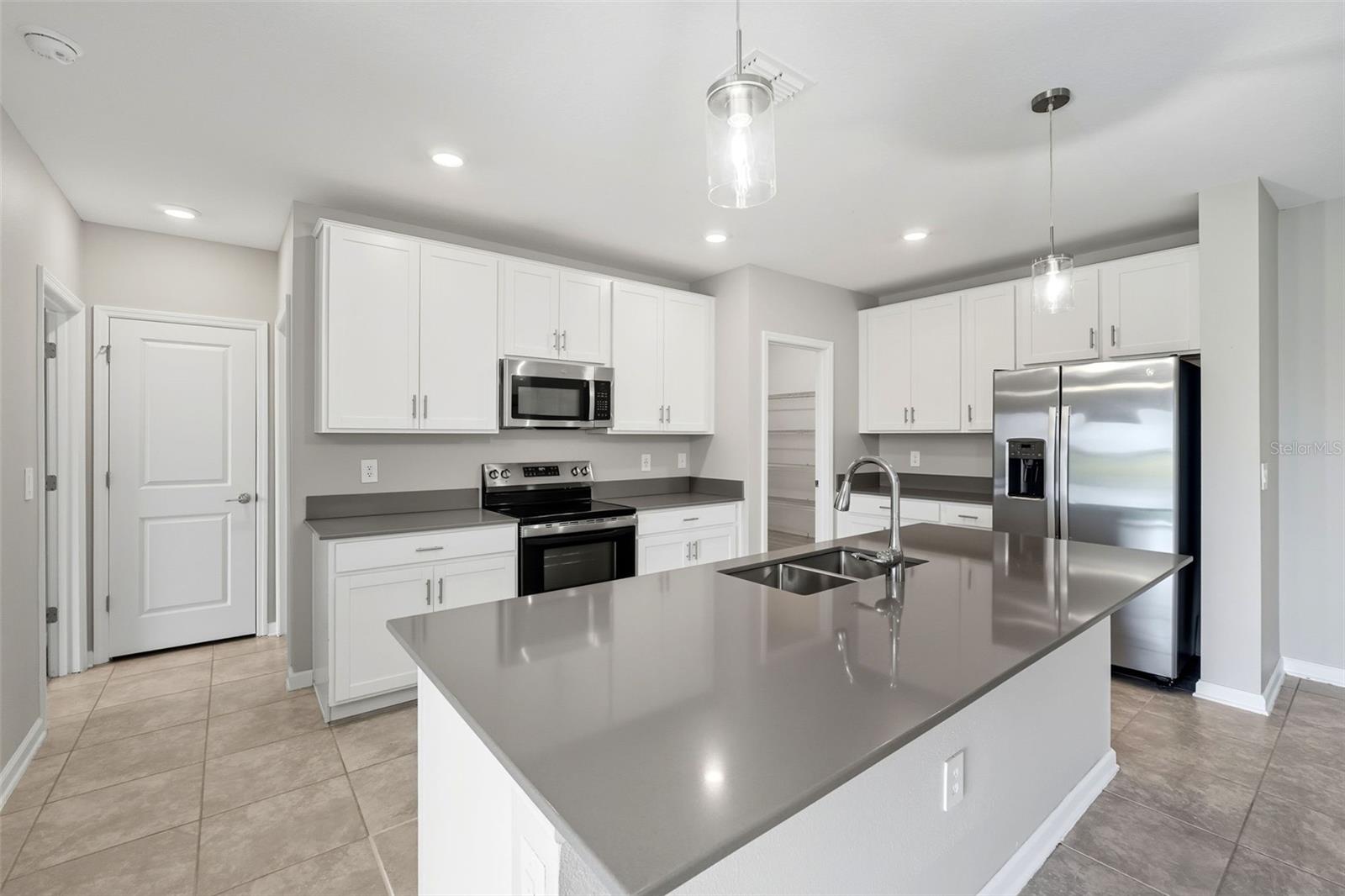 724 DARING DR, DAVENPORT, FL, 33837