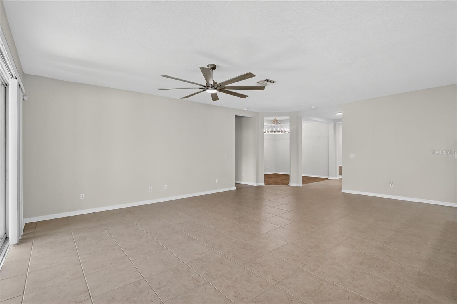 1511 YALE CASTLE CT, RUSKIN, FL, 33570