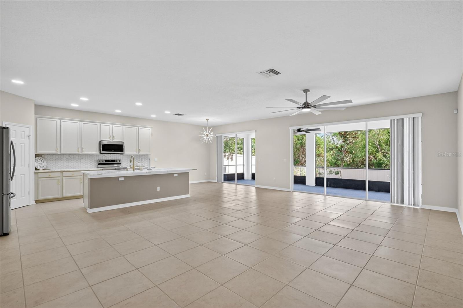 1511 YALE CASTLE CT, RUSKIN, FL, 33570