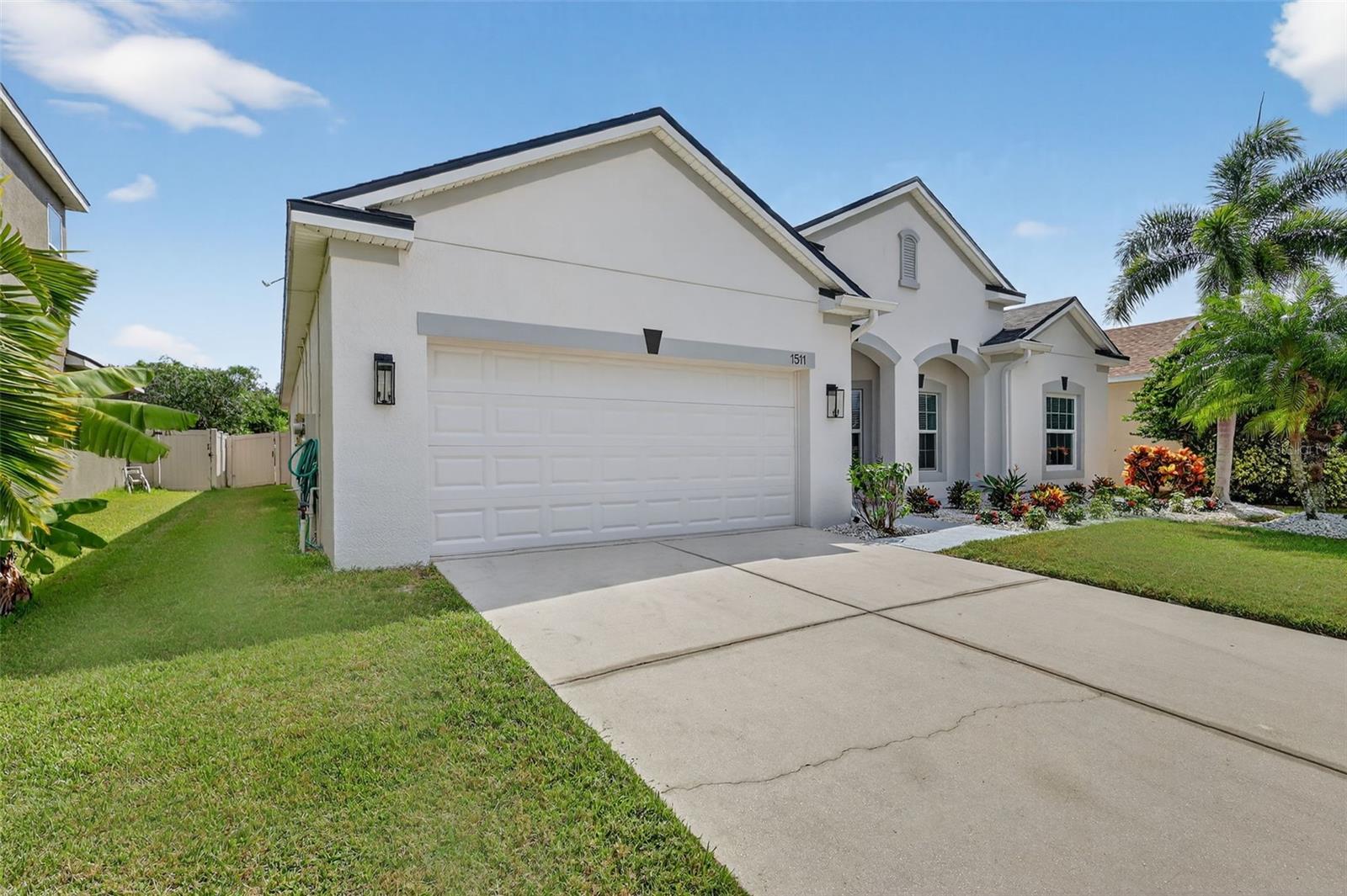 1511 YALE CASTLE CT, RUSKIN, FL, 33570