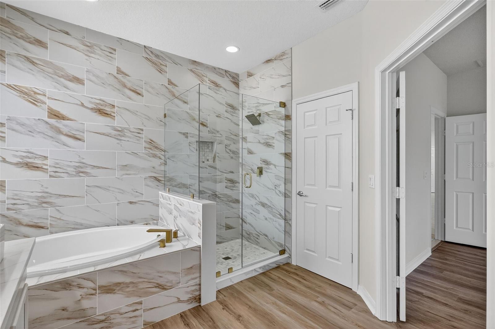 1511 YALE CASTLE CT, RUSKIN, FL, 33570