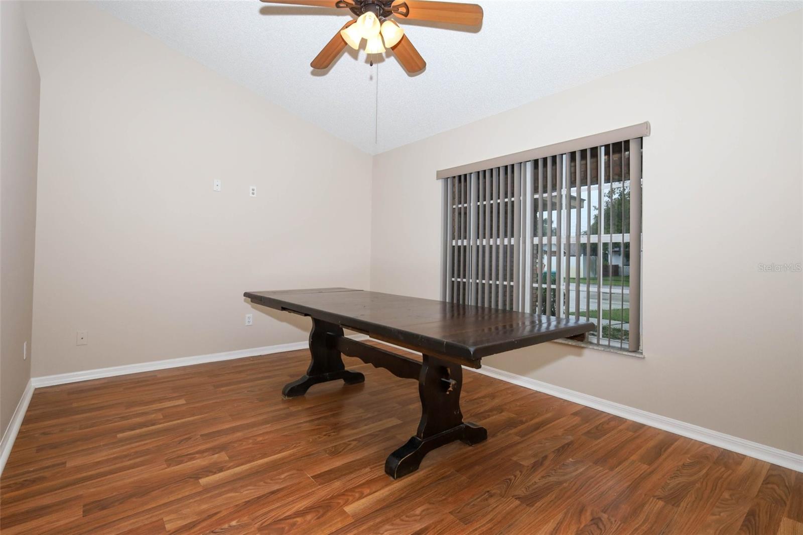 997 YELLOWBIRD AVE, DELTONA, FL, 32725