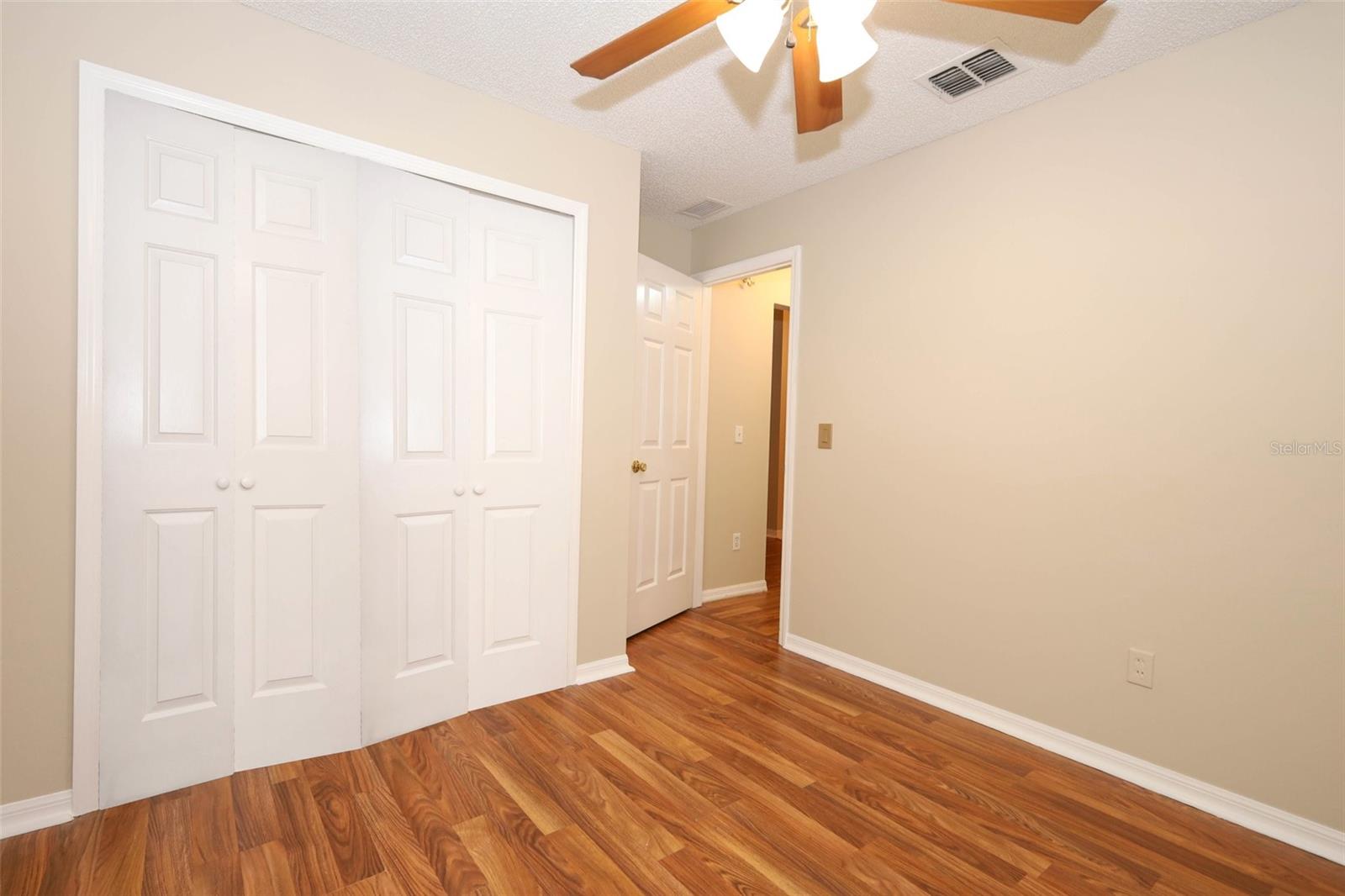 997 YELLOWBIRD AVE, DELTONA, FL, 32725