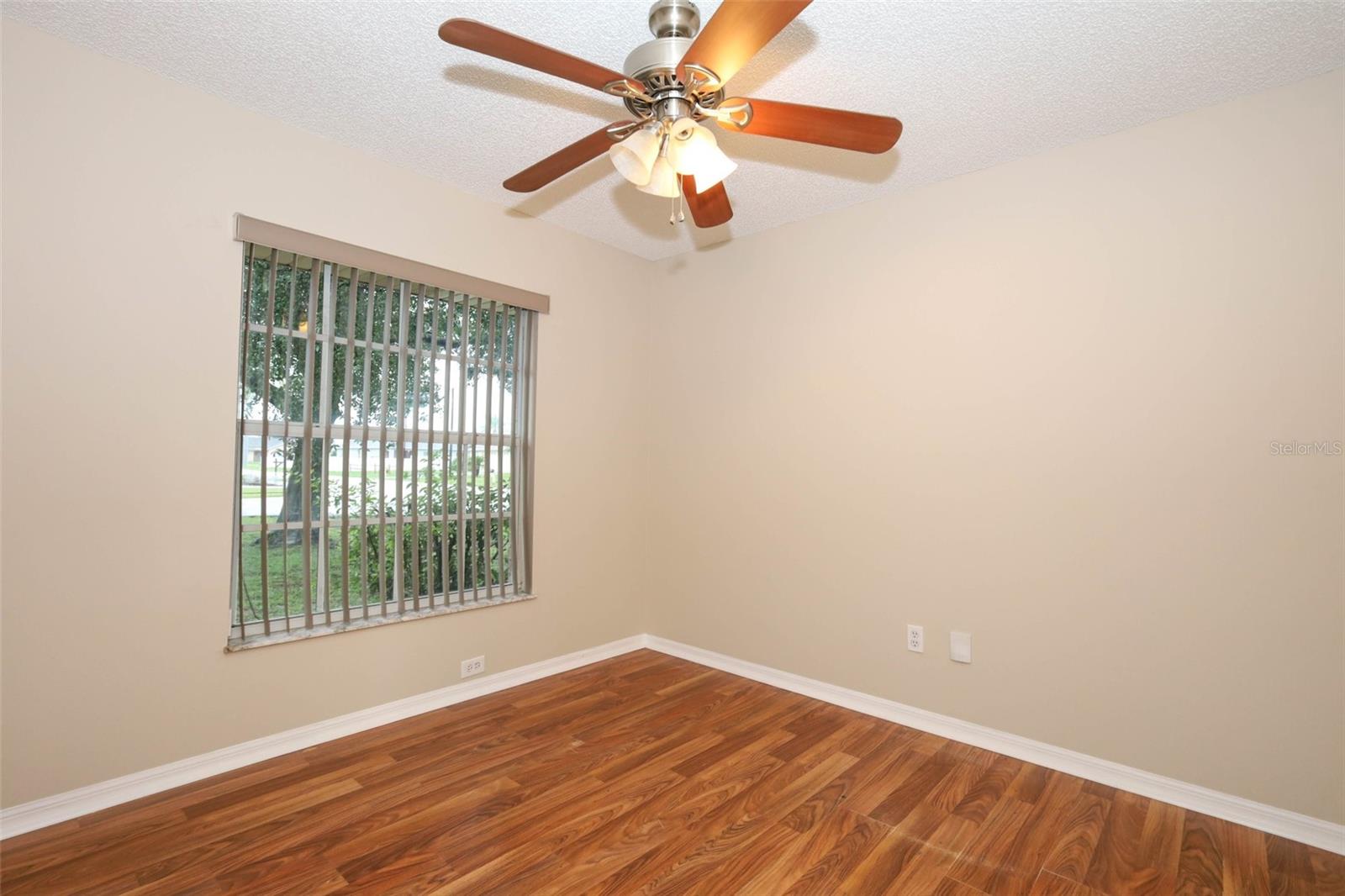 997 YELLOWBIRD AVE, DELTONA, FL, 32725