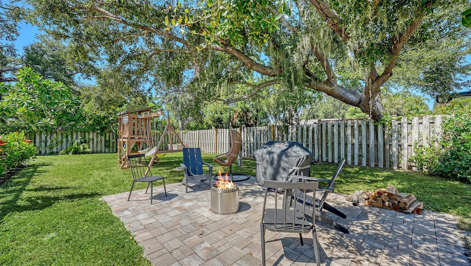 887 PATTERSON DR, SARASOTA, FL, 34234