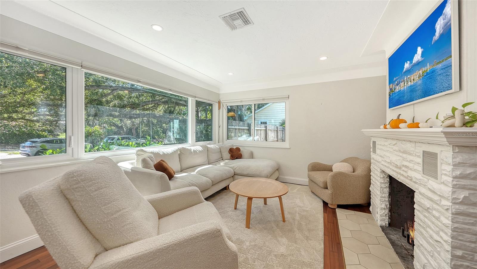 887 PATTERSON DR, SARASOTA, FL, 34234