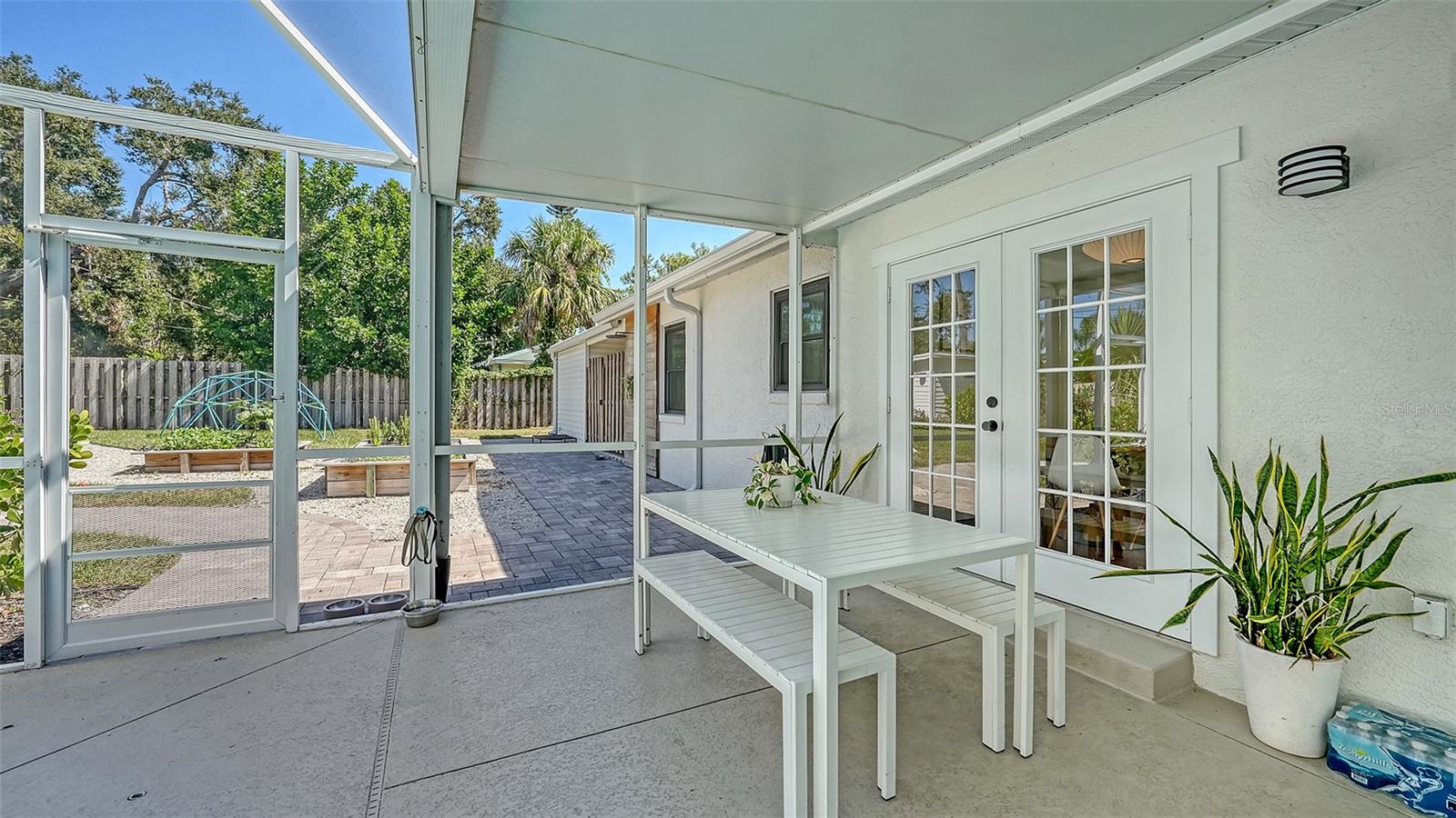 887 PATTERSON DR, SARASOTA, FL, 34234