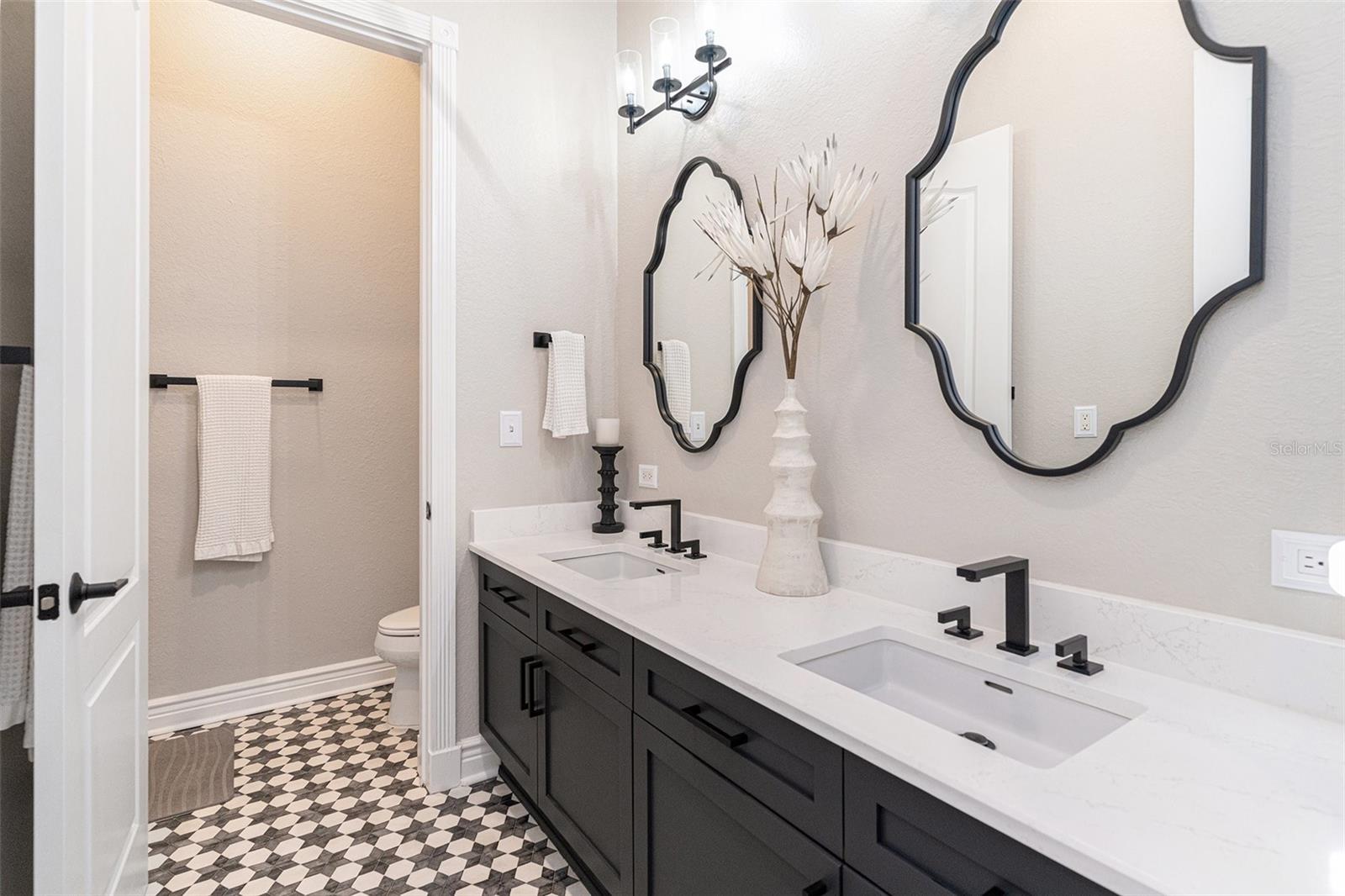 4907 BAYSHORE BLVD #121, TAMPA, FL, 33611