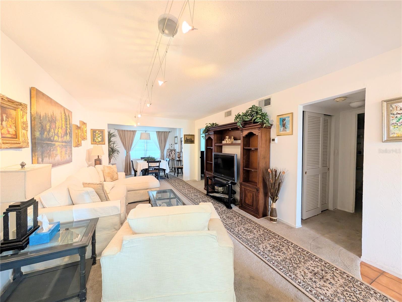 A4668064 Property Photo