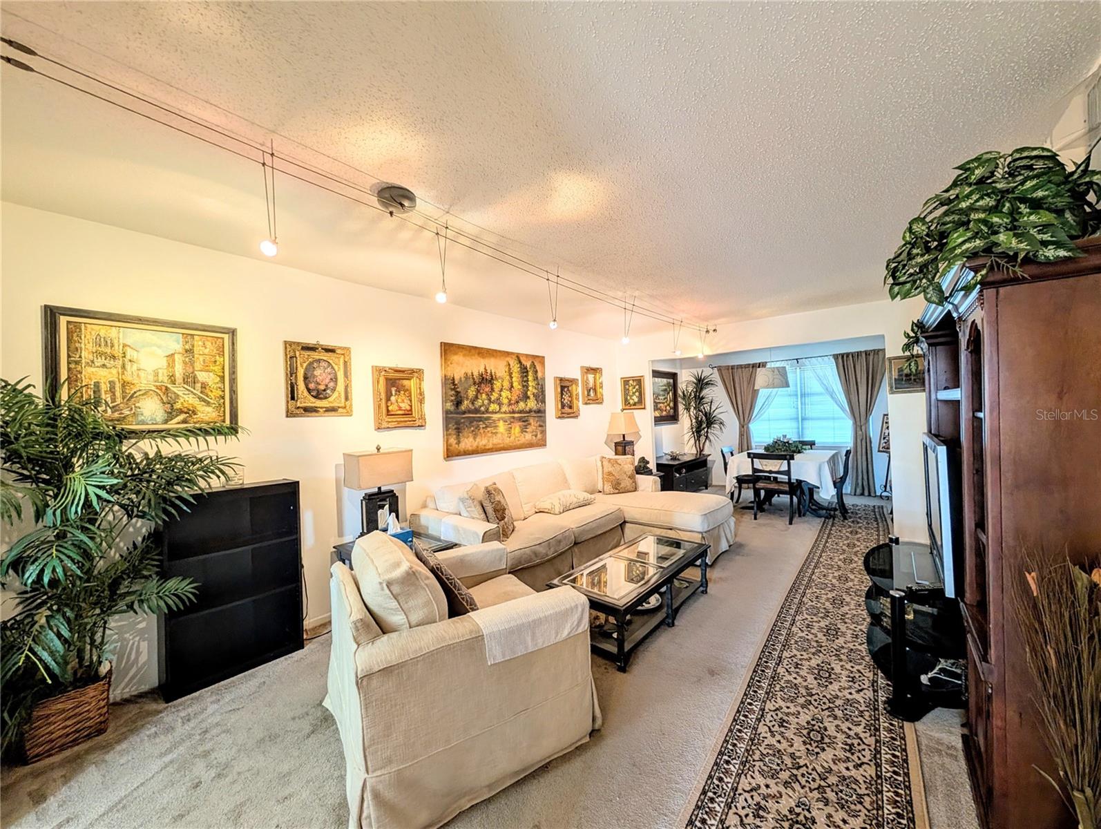 A4668064 Property Photo