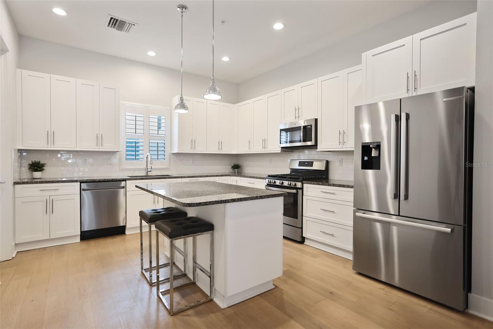 946 HIGHLAND AVE #28, DUNEDIN, FL, 34698