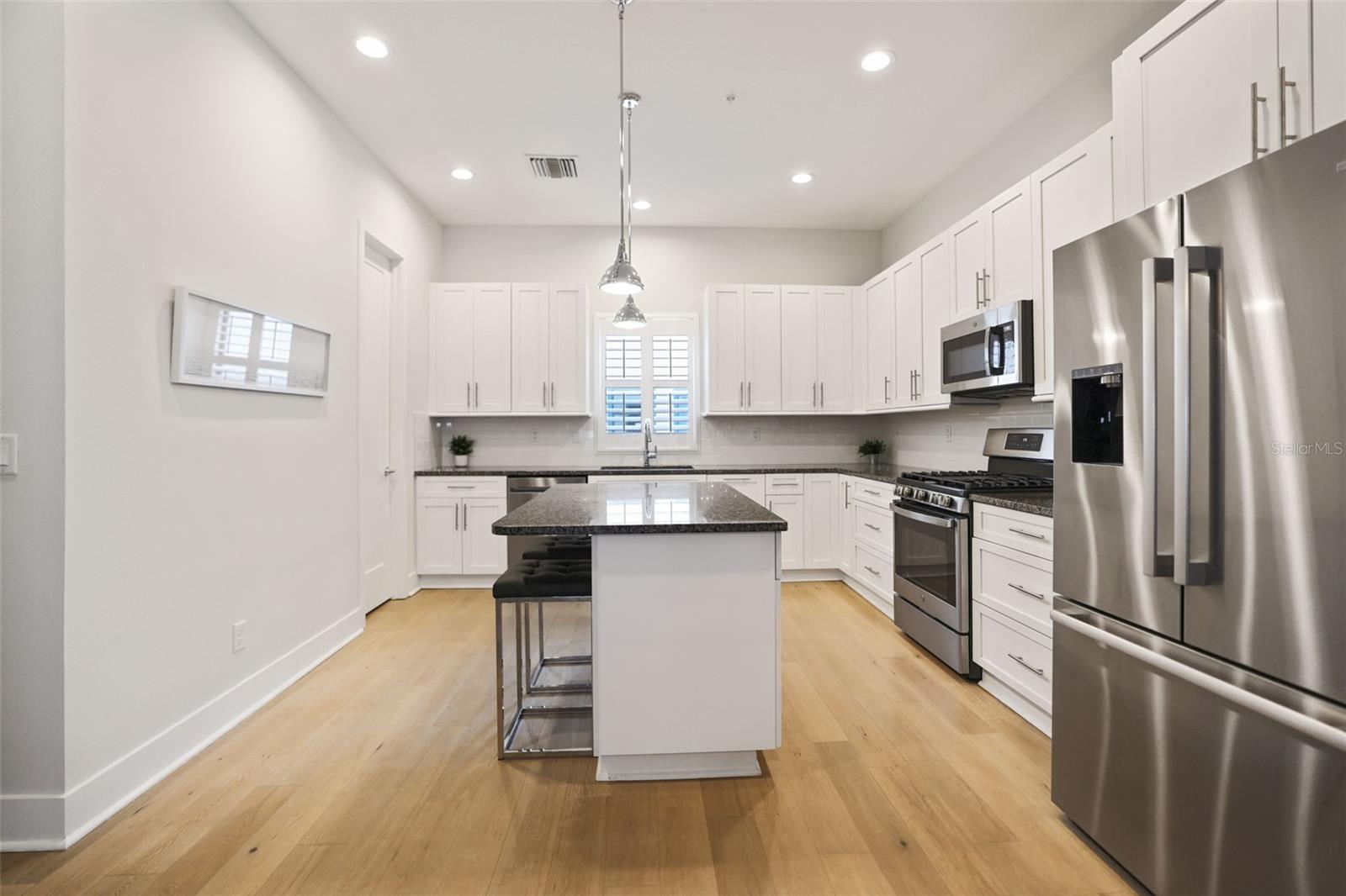 946 HIGHLAND AVE #28, DUNEDIN, FL, 34698